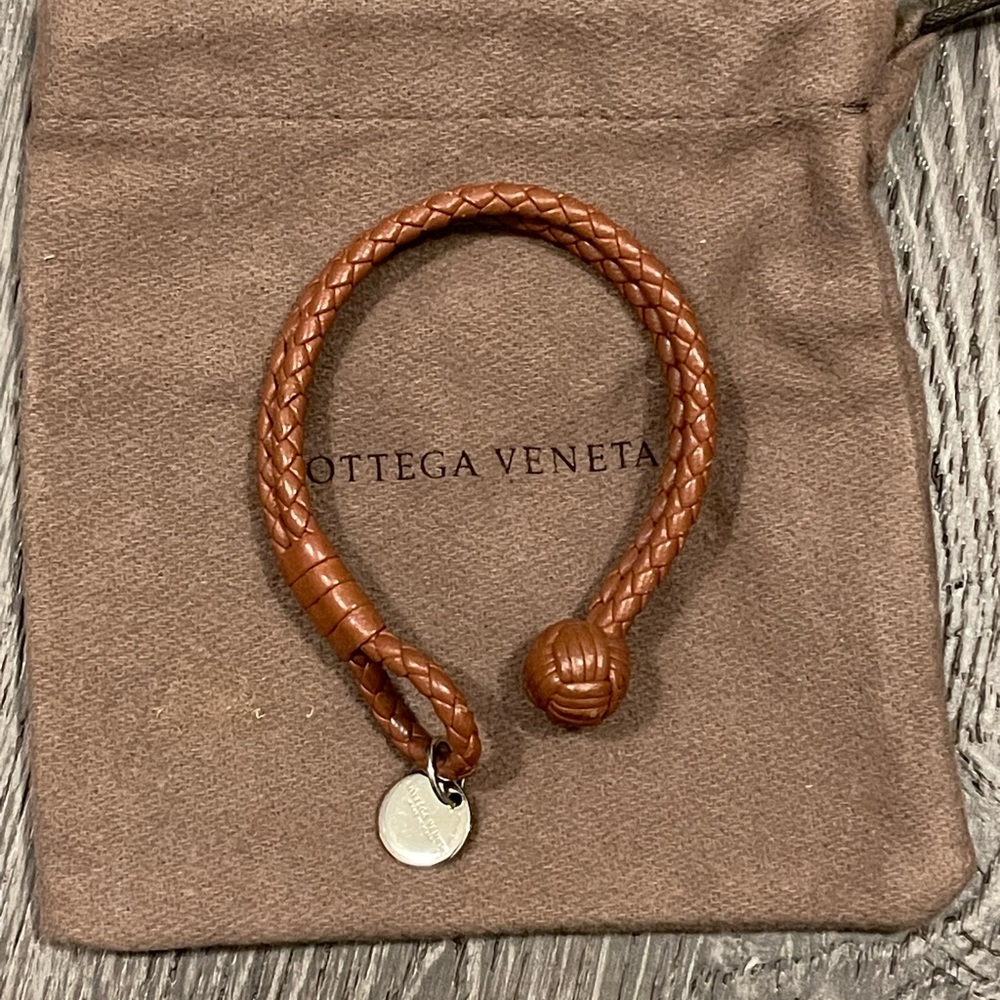 BV leather bracelet
